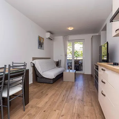 Apartment In 37048 Baska (Krk)