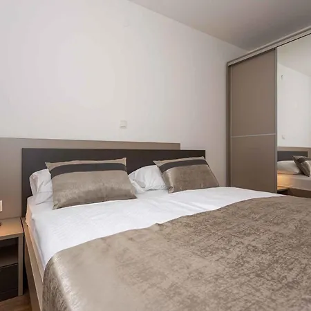 Apartment In 37048 Baska (Krk)